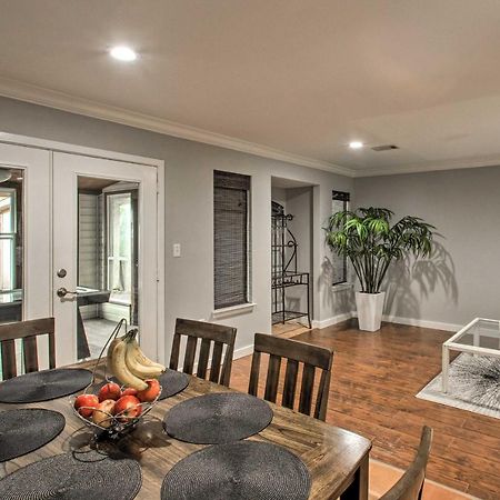2-Story Pensacola Home With Game Room And Private Yard ภายนอก รูปภาพ